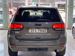 جیپ گراند شیرۆکی
